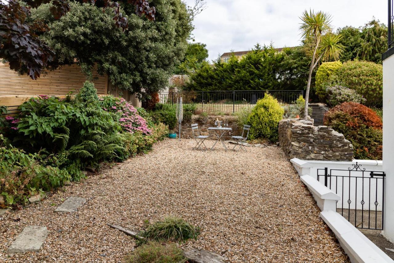 1 Chatsworth Riverscape Apartments - Riverview Apartment In Great Location With Free Parking Overlooking The Gannel Just A Short Walk From Newquays Incredible Beaches And Local Amenities New Quay Extérieur photo